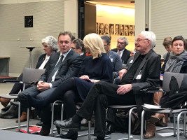 Die Redner Thomas Oppermann, Manuela Schwesig und Wilhelm Heitmeyer