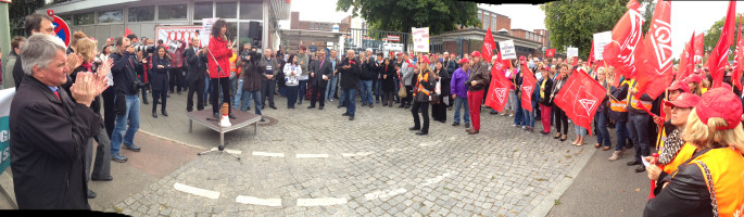 Demo der IG Metall am Berliner Nonnendamm