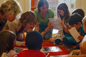 Der bundesweite "Tag der kleinen Forscher" ist ein Mitmachtag, der vom Familienministerium gefördert wird.