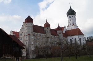 Barockes Kleinod im Kammeltal: Eine Station auf der Schwabenreise der MdBs war das stattliche Kloster Wettenhausen.