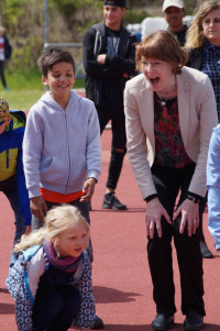 "Left" and "right" beim Aufwärmhüpfen.