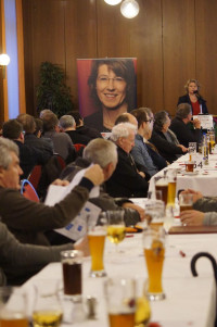 Rund 150 Menschen waren zu der Veranstaltung ins Hotel Zeller gekommen.